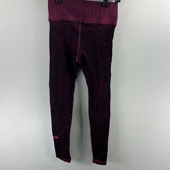 Avocado Kali 7/8 Legging Fuchsia Purple -  Sz S/XS - NWT - Picture 5 of 6